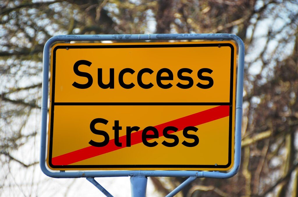 ストレスを切り離してサクセス(成功)する看板イメージ